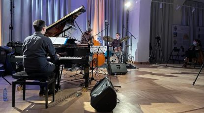Adi Stoenescu Trio - live@Chamber Jazz